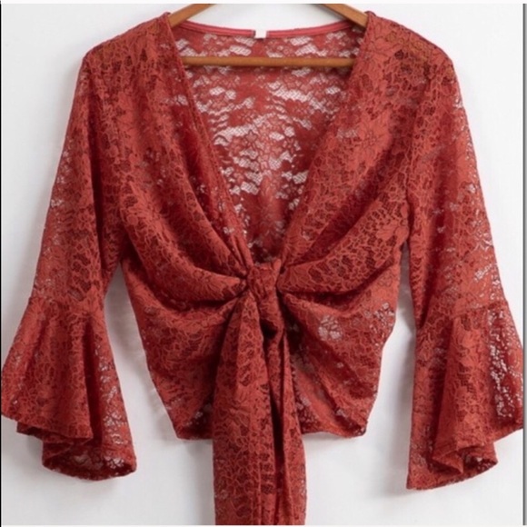 Trindy Clozet Boutique Tops - Racheal’s Rust and Lace Top